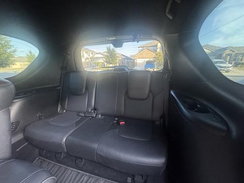Black 2023 INFINITI QX80 SENSORY