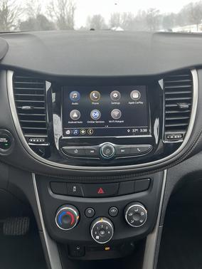 Red 2018 Chevrolet Trax LT