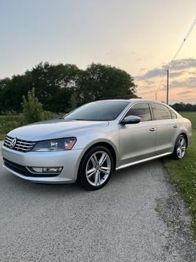 2012 Volkswagen Passat 3.6 SE