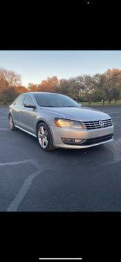 2012 Volkswagen Passat 3.6 SE