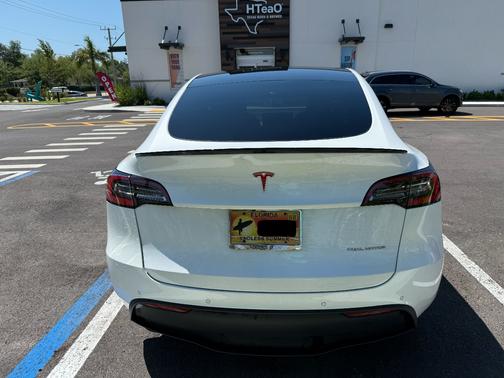 2020 Tesla Model Y Long Range