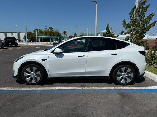 2020 Tesla Model Y Long Range
