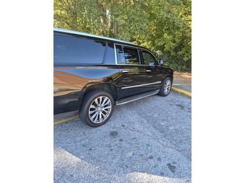 2015 Cadillac Escalade ESV Luxury