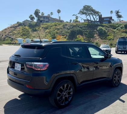 Black 2019 Jeep Compass Limited