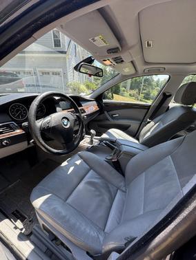 Blue 2010 BMW 528 i xDrive