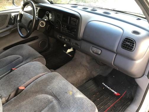 1999 Dodge Dakota Club Cab