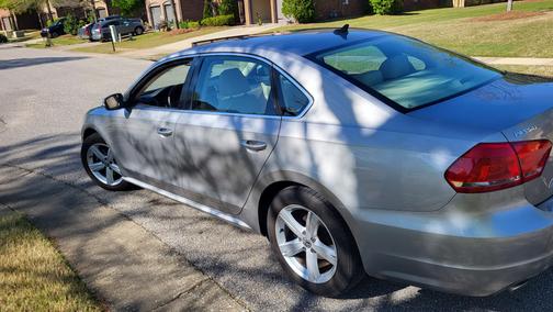 2013 Volkswagen Passat 2.5 SE