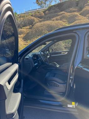 2024 Porsche Cayenne Cayenne