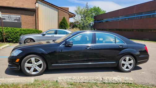 2011 Mercedes-Benz S-Class S 550 4MATIC