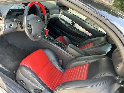 Black 2002 Ford Thunderbird Deluxe