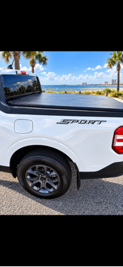 White 2022 Ford Maverick XLT