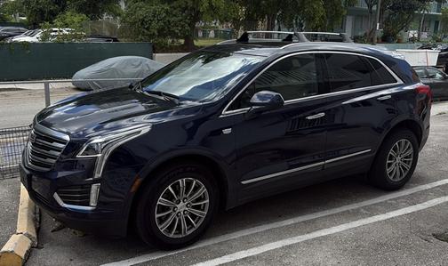 Blue 2017 Cadillac XT5 Luxury