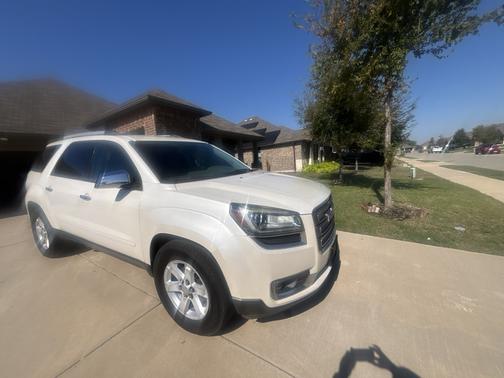 Beige 2014 GMC Acadia SLE-2