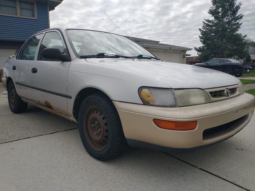 1996 Toyota Corolla Base