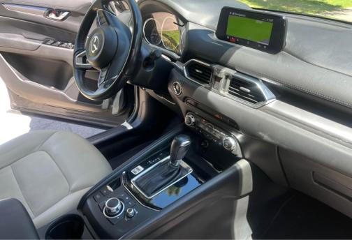 2017 Mazda CX-5 Touring
