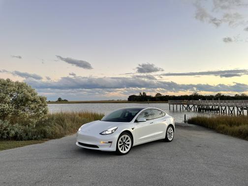 Photo 1 of 11 of 2021 Tesla Model 3 Long Range