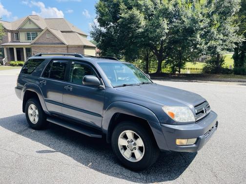 Gray 2005 Toyota 4Runner SR5