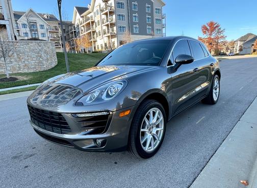 2016 Porsche Macan Macan S