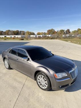 2014 Chrysler 300C Base