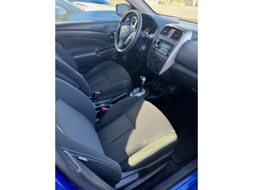 2017 Nissan Versa 1.6 SV