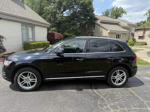 2015 Audi Q5 2.0T Premium Plus