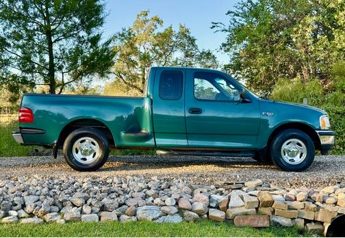 1998 Ford F-150 XL SuperCab Flareside