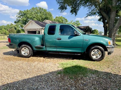1998 Ford F-150 XL SuperCab Flareside