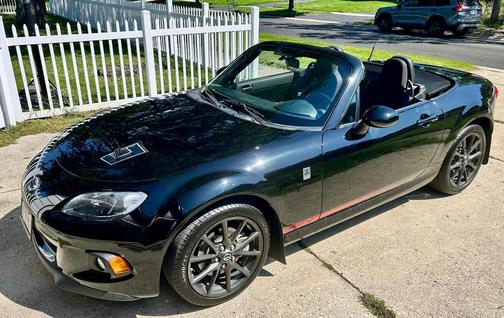 Black 2014 Mazda MX-5 Miata Club