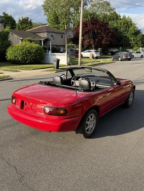Red 1996 Mazda MX-5 Miata Base
