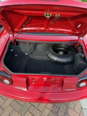 Red 1996 Mazda MX-5 Miata Base