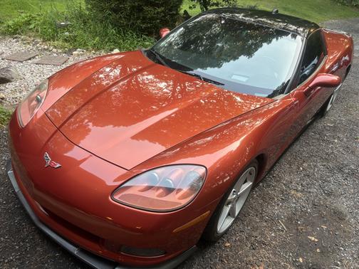 2005 Chevrolet Corvette Base