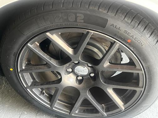 White 2016 Dodge Challenger R/T Scat Pack