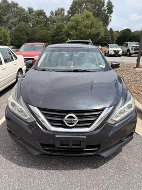 Blue 2018 Nissan Altima 2.5 SV