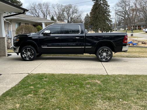 2019 RAM 1500 Limited