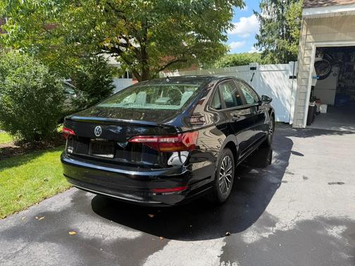 Black 2019 Volkswagen Jetta 1.4T SE