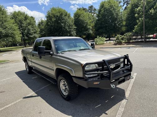 Beige 2003 Chevrolet Silverado 1500 LS H/D Crew Cab