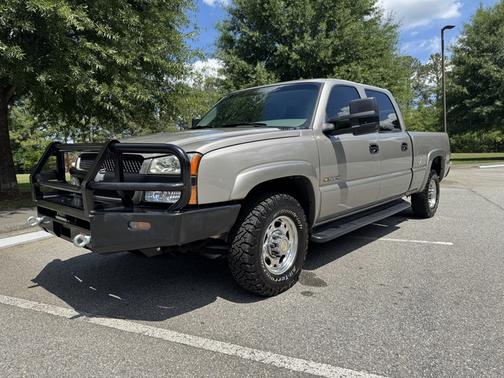 Beige 2003 Chevrolet Silverado 1500 LS H/D Crew Cab