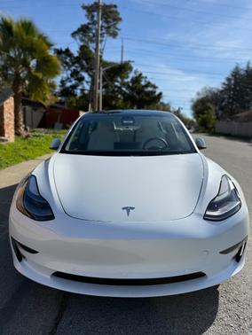 2022 Tesla Model 3 Base