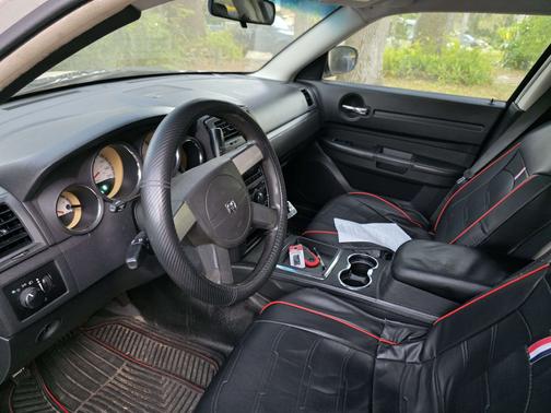2010 Dodge Charger Base