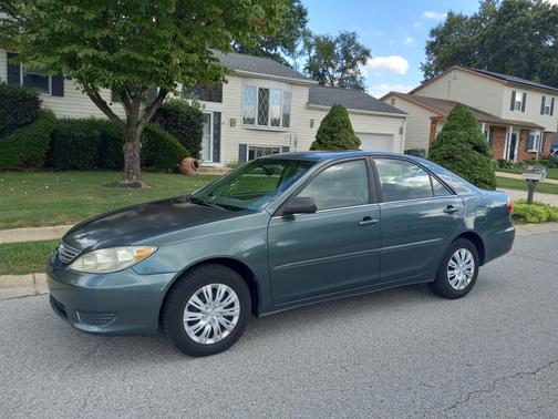 2006 Toyota Camry LE