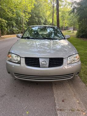 Gold 2004 Nissan Sentra 1.8 S