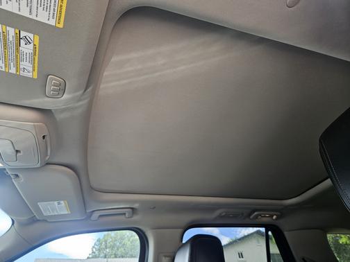 White 2019 Ford Expedition Platinum