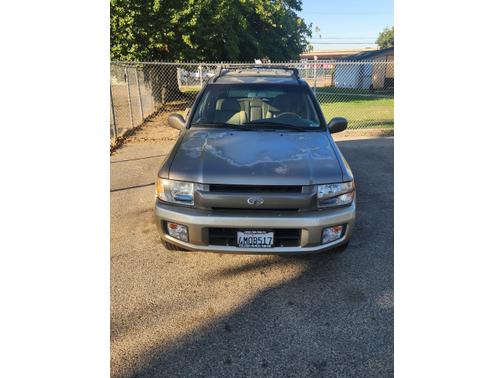 2001 INFINITI QX4 4WD