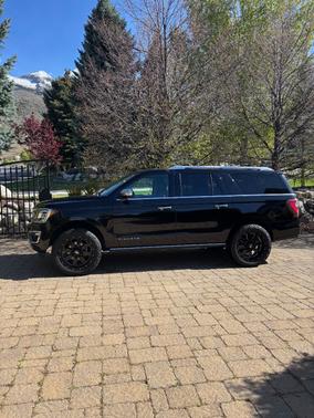 Black 2019 Ford Expedition Max Platinum