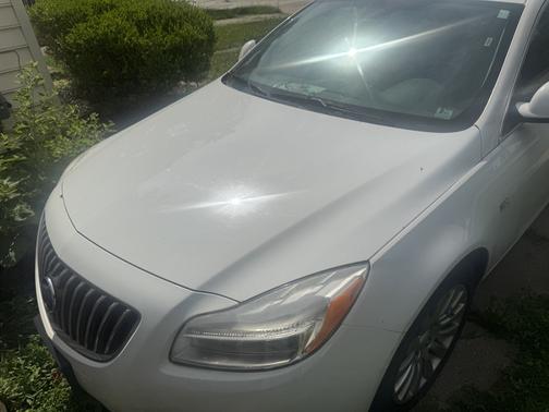 White 2011 Buick Regal CXL