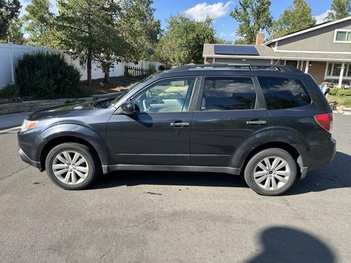 Black 2011 Subaru Forester 2.5 X Premium