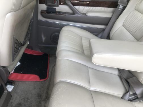 White 1997 Lexus LX 450 Base