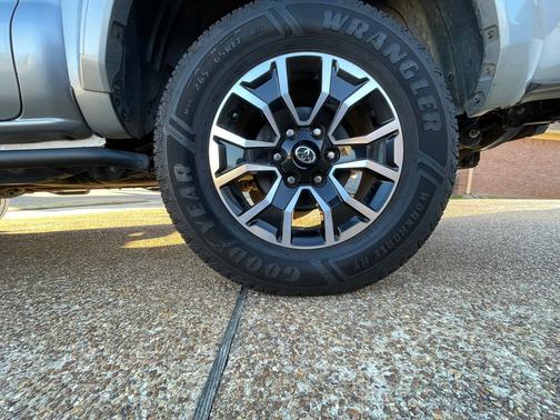 Silver 2022 Toyota Tacoma TRD Sport