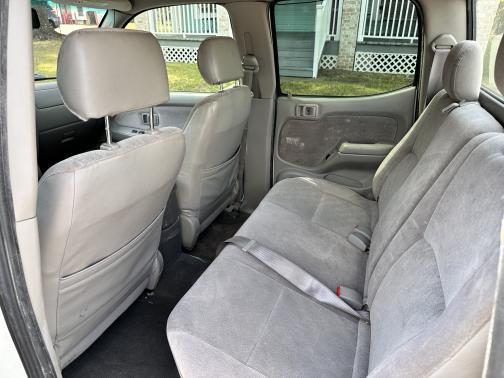 2004 Toyota Tacoma PreRunner Double Cab