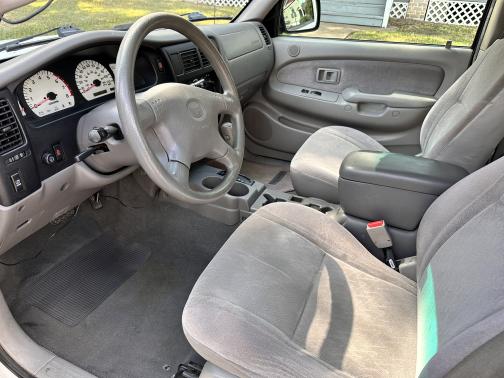 2004 Toyota Tacoma PreRunner Double Cab